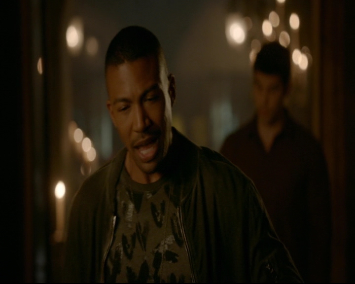 vampirediariesworld-dot-nl_TheOriginals5x05DontItJustBreakYourHeart01222.jpg