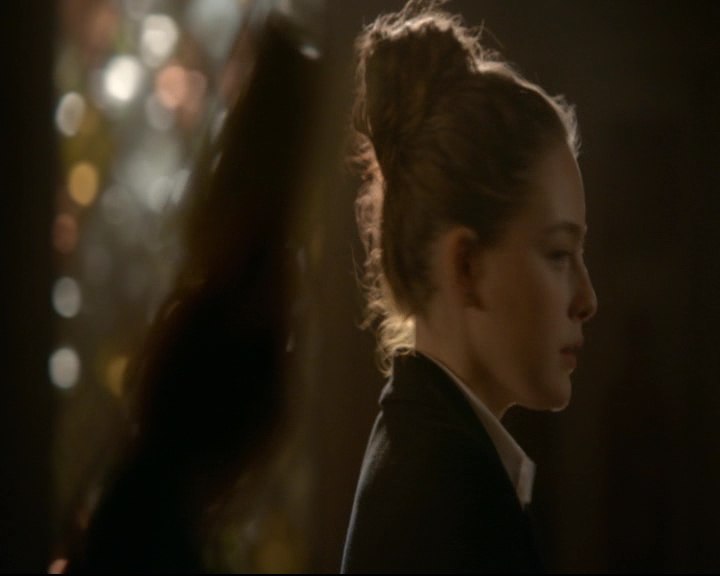 vampirediariesworld-dot-nl_TheOriginals5x05DontItJustBreakYourHeart01316.jpg