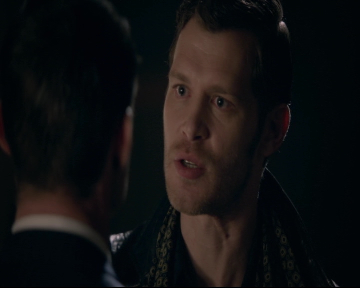 vampirediariesworld-dot-nl_TheOriginals5x05DontItJustBreakYourHeart01549.jpg