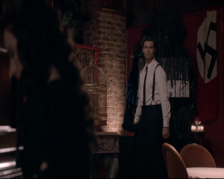 vampirediariesworld-dot-nl_TheOriginals5x05DontItJustBreakYourHeart01781.jpg