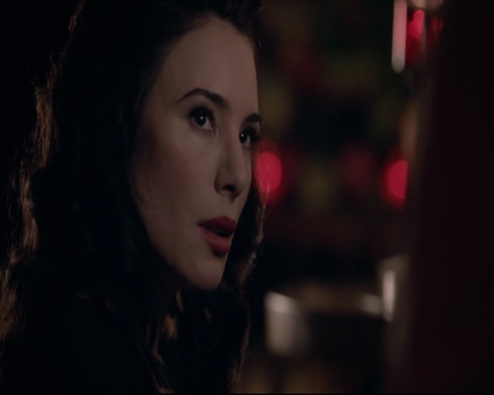 vampirediariesworld-dot-nl_TheOriginals5x05DontItJustBreakYourHeart01806.jpg