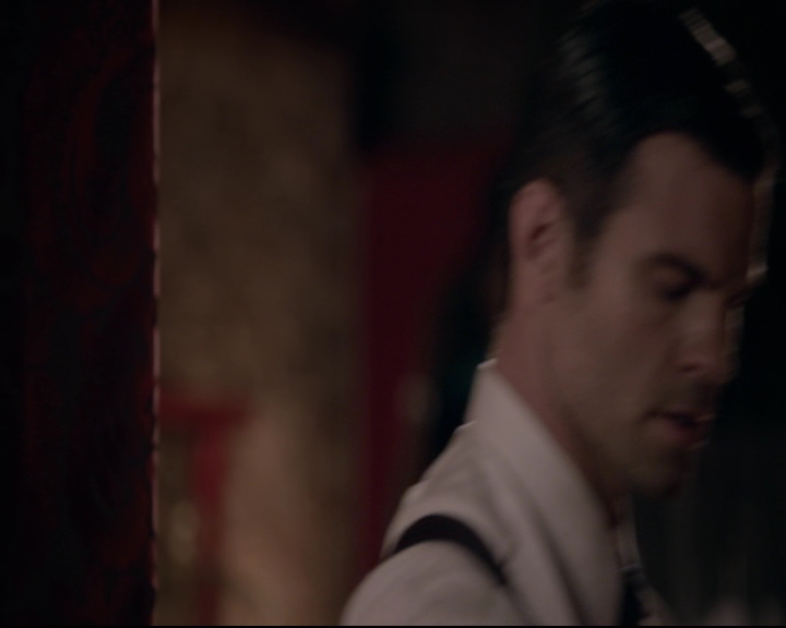 vampirediariesworld-dot-nl_TheOriginals5x05DontItJustBreakYourHeart01818.jpg