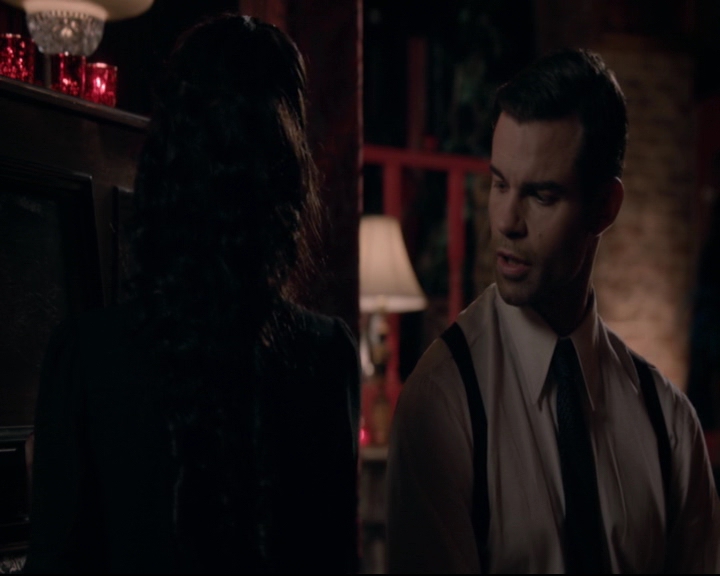 vampirediariesworld-dot-nl_TheOriginals5x05DontItJustBreakYourHeart01826.jpg