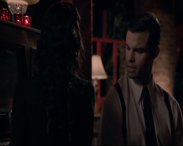 vampirediariesworld-dot-nl_TheOriginals5x05DontItJustBreakYourHeart01827.jpg