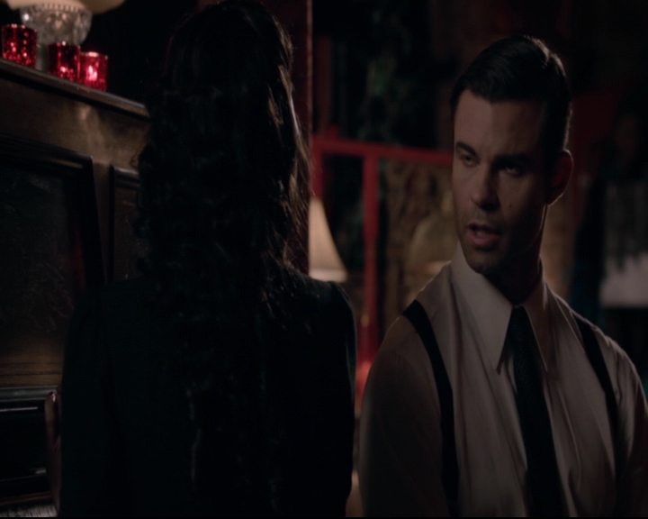 vampirediariesworld-dot-nl_TheOriginals5x05DontItJustBreakYourHeart01831.jpg