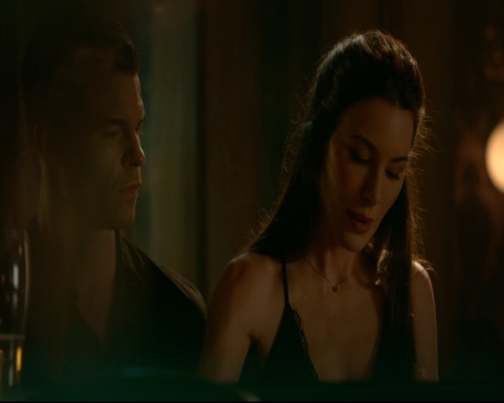 vampirediariesworld-dot-nl_TheOriginals5x05DontItJustBreakYourHeart01864.jpg