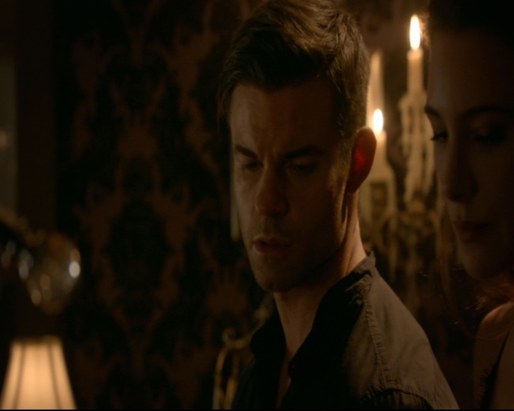 vampirediariesworld-dot-nl_TheOriginals5x05DontItJustBreakYourHeart01907.jpg