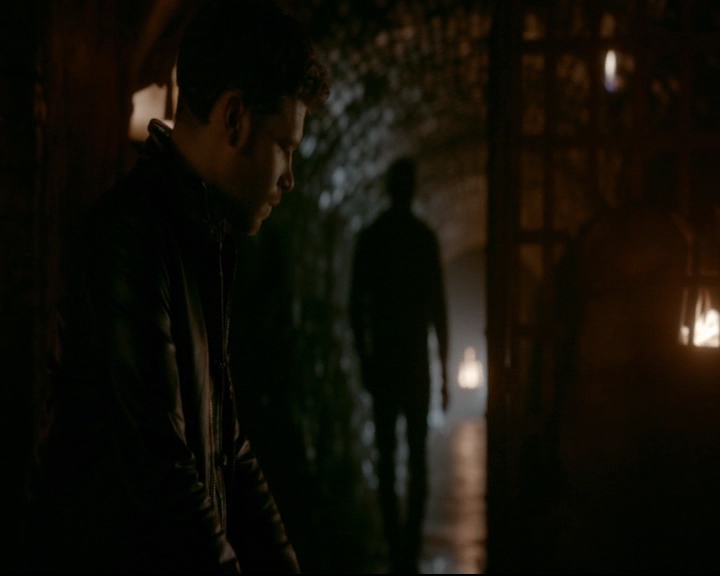 vampirediariesworld-dot-nl_TheOriginals5x05DontItJustBreakYourHeart02124.jpg