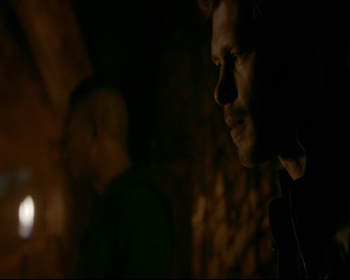 vampirediariesworld-dot-nl_TheOriginals5x05DontItJustBreakYourHeart02157.jpg