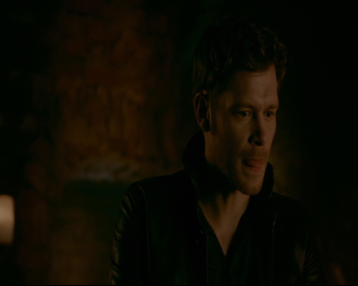 vampirediariesworld-dot-nl_TheOriginals5x05DontItJustBreakYourHeart02159.jpg