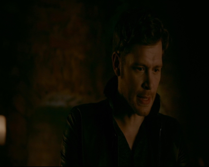 vampirediariesworld-dot-nl_TheOriginals5x05DontItJustBreakYourHeart02160.jpg