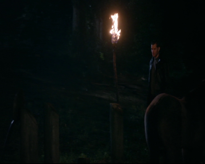 vampirediariesworld-dot-nl_TheOriginals5x05DontItJustBreakYourHeart02167.jpg