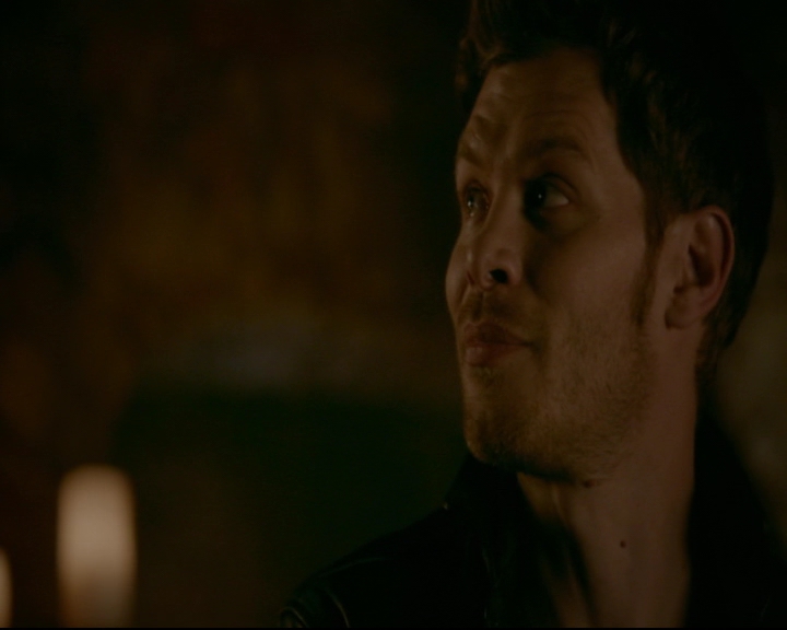 vampirediariesworld-dot-nl_TheOriginals5x05DontItJustBreakYourHeart02180.jpg