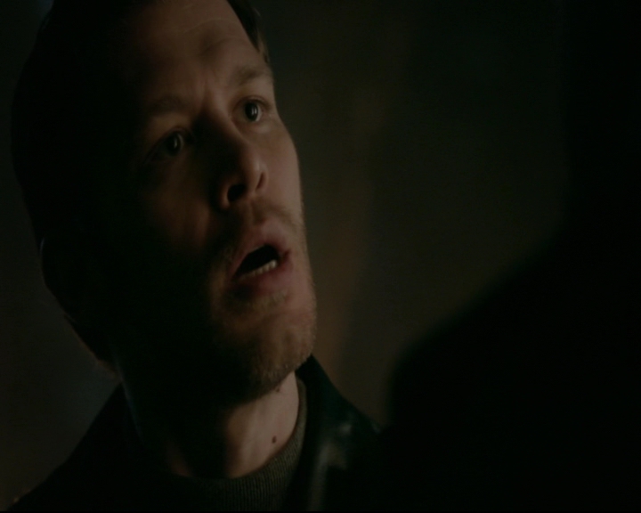 vampirediariesworld-dot-nl_TheOriginals5x05DontItJustBreakYourHeart02190.jpg