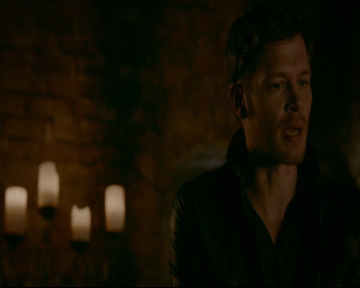 vampirediariesworld-dot-nl_TheOriginals5x05DontItJustBreakYourHeart02274.jpg