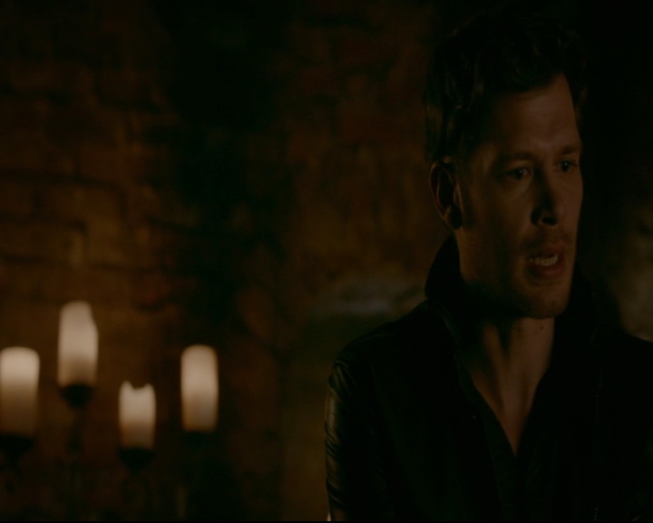 vampirediariesworld-dot-nl_TheOriginals5x05DontItJustBreakYourHeart02277.jpg