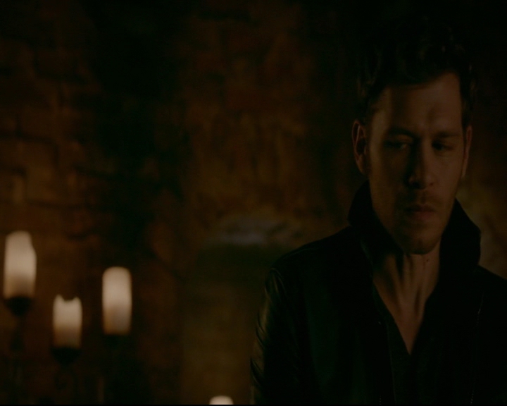 vampirediariesworld-dot-nl_TheOriginals5x05DontItJustBreakYourHeart02282.jpg