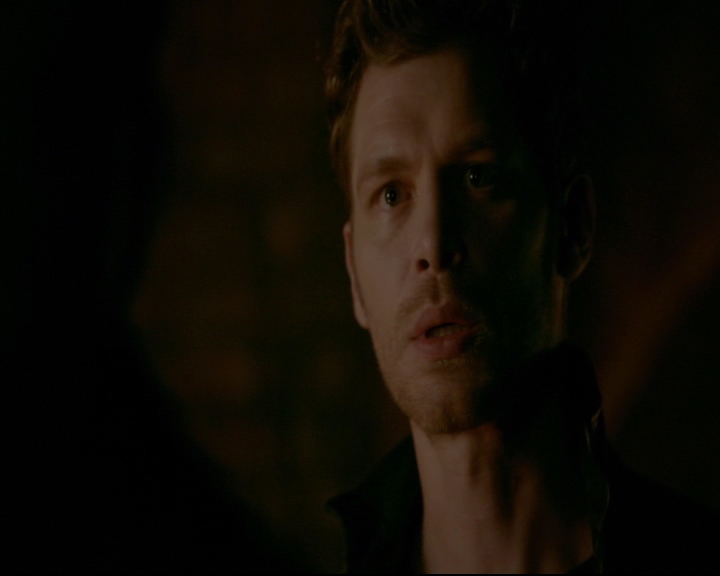 vampirediariesworld-dot-nl_TheOriginals5x05DontItJustBreakYourHeart02293.jpg