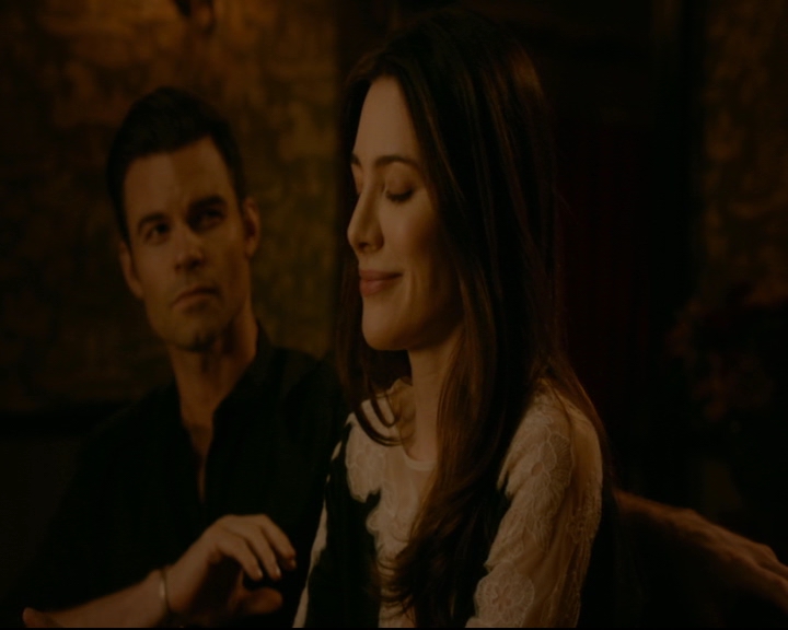 vampirediariesworld-dot-nl_TheOriginals5x06WhatWillIHaveLeft00195.jpg