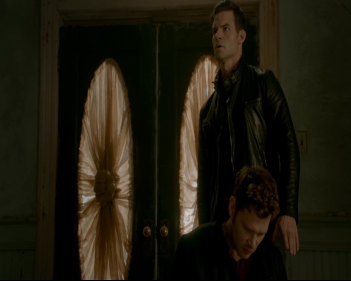 vampirediariesworld-dot-nl_TheOriginals5x06WhatWillIHaveLeft02185.jpg