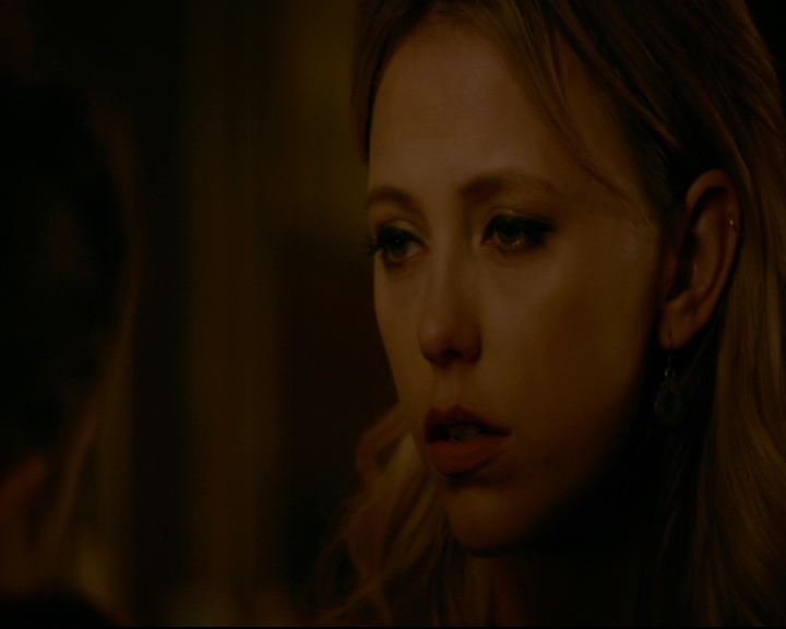 vampirediariesworld-dot-nl_TheOriginals5x07GodsGonnaTroubleTheWater00032.jpg