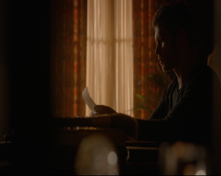 vampirediariesworld-dot-nl_TheOriginals5x07GodsGonnaTroubleTheWater00085.jpg