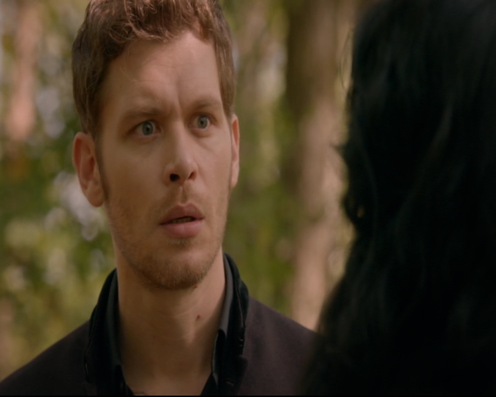 vampirediariesworld-dot-nl_TheOriginals5x07GodsGonnaTroubleTheWater01432.jpg