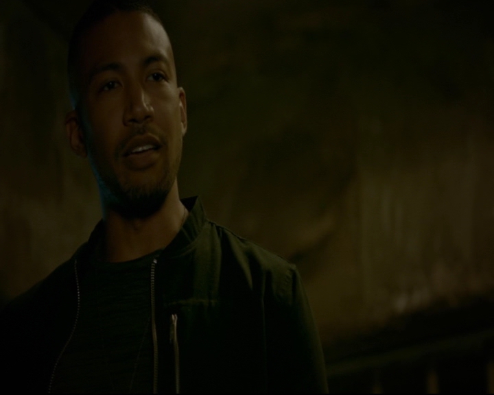 vampirediariesworld-dot-nl_TheOriginals5x07GodsGonnaTroubleTheWater01884.jpg