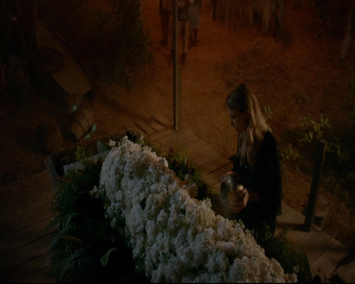 vampirediariesworld-dot-nl_TheOriginals5x07GodsGonnaTroubleTheWater01928.jpg vampirediariesworld-dot-nl_TheOriginals5x07GodsGonnaTroubleTheWater01928.jpg