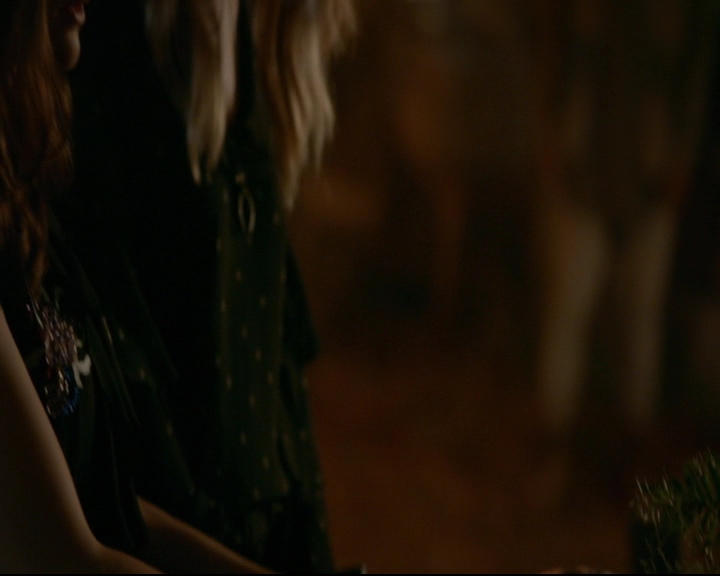 vampirediariesworld-dot-nl_TheOriginals5x07GodsGonnaTroubleTheWater01941.jpg