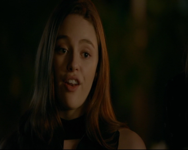 vampirediariesworld-dot-nl_TheOriginals5x07GodsGonnaTroubleTheWater01943.jpg