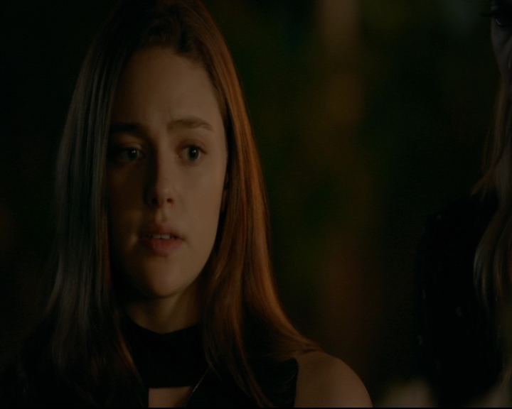 vampirediariesworld-dot-nl_TheOriginals5x07GodsGonnaTroubleTheWater01948.jpg