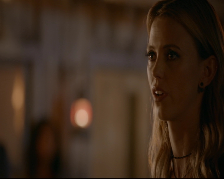 vampirediariesworld-dot-nl_TheOriginals5x07GodsGonnaTroubleTheWater02105.jpg