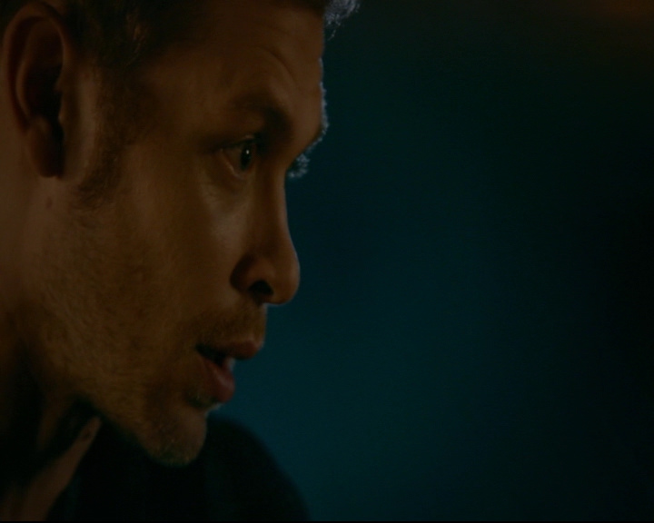 vampirediariesworld-dot-nl_TheOriginals5x07GodsGonnaTroubleTheWater02243.jpg