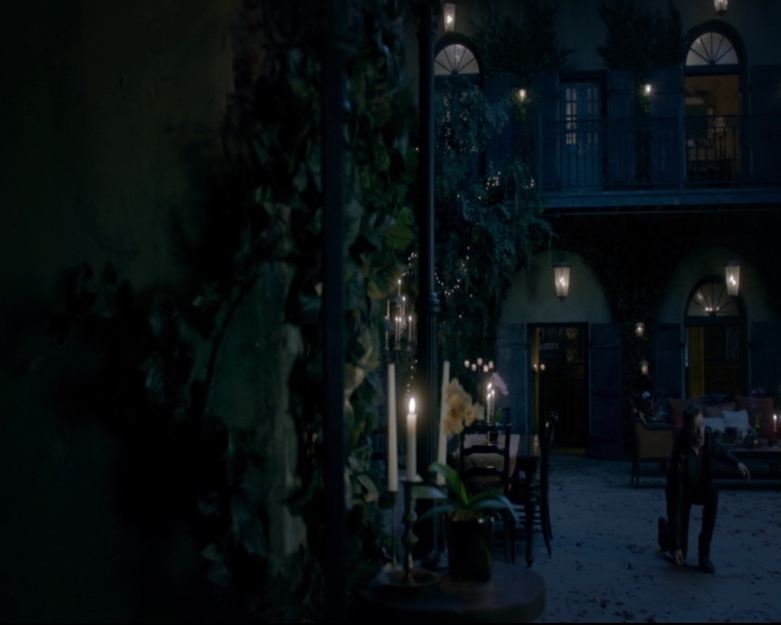 vampirediariesworld-dot-nl_TheOriginals5x07GodsGonnaTroubleTheWater02280.jpg