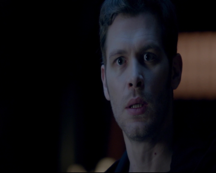 vampirediariesworld-dot-nl_TheOriginals5x07GodsGonnaTroubleTheWater02290.jpg