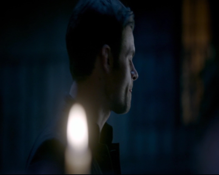 vampirediariesworld-dot-nl_TheOriginals5x07GodsGonnaTroubleTheWater02296.jpg