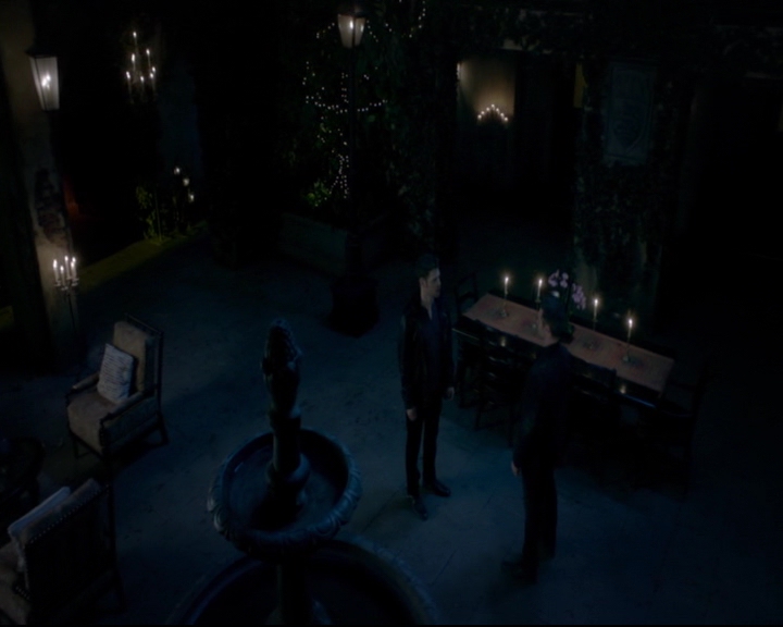 vampirediariesworld-dot-nl_TheOriginals5x07GodsGonnaTroubleTheWater02310.jpg