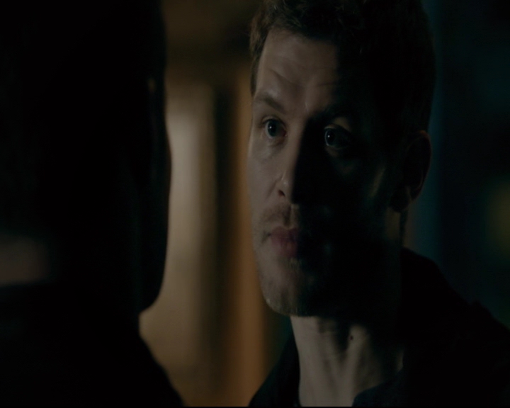 vampirediariesworld-dot-nl_TheOriginals5x08TheKindnessOfStrangers00107.jpg