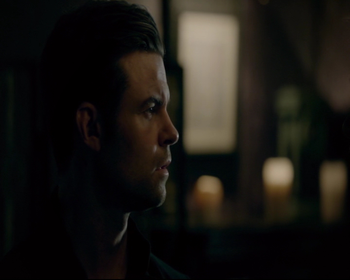 vampirediariesworld-dot-nl_TheOriginals5x08TheKindnessOfStrangers00108.jpg