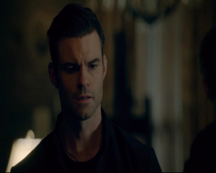 vampirediariesworld-dot-nl_TheOriginals5x08TheKindnessOfStrangers00117.jpg