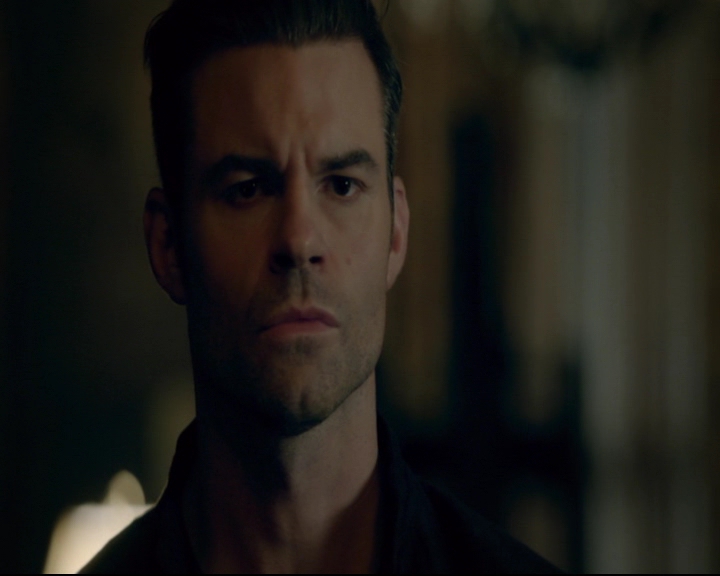 vampirediariesworld-dot-nl_TheOriginals5x08TheKindnessOfStrangers00121.jpg