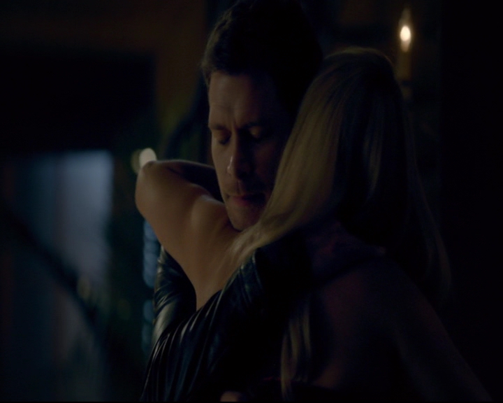 vampirediariesworld-dot-nl_TheOriginals5x08TheKindnessOfStrangers00165.jpg