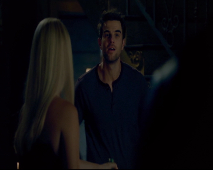 vampirediariesworld-dot-nl_TheOriginals5x08TheKindnessOfStrangers00196.jpg