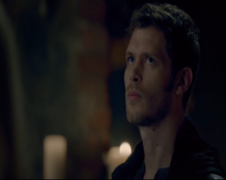 vampirediariesworld-dot-nl_TheOriginals5x08TheKindnessOfStrangers00223.jpg