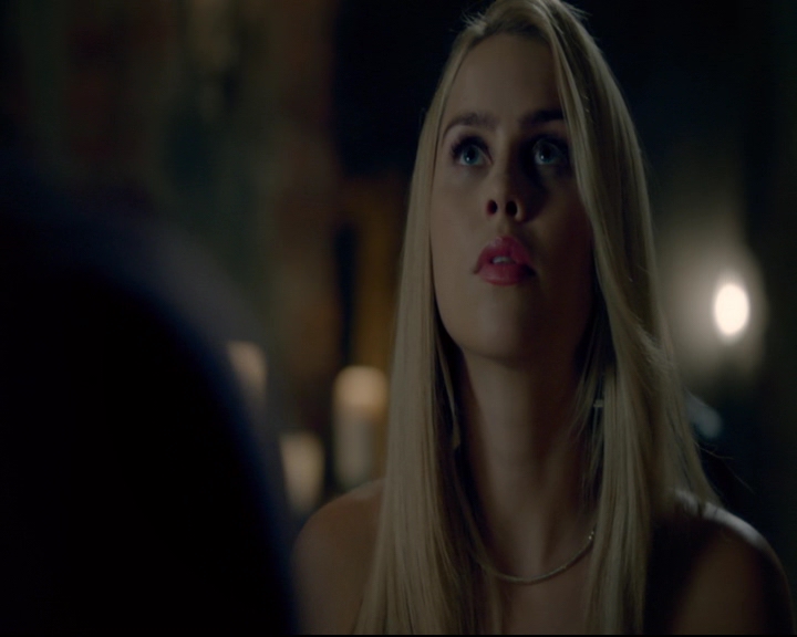 vampirediariesworld-dot-nl_TheOriginals5x08TheKindnessOfStrangers00224.jpg