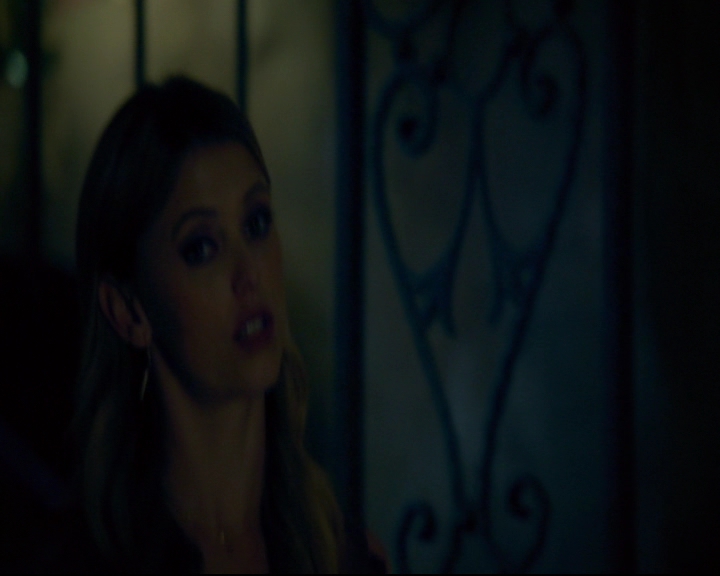 vampirediariesworld-dot-nl_TheOriginals5x08TheKindnessOfStrangers00229.jpg