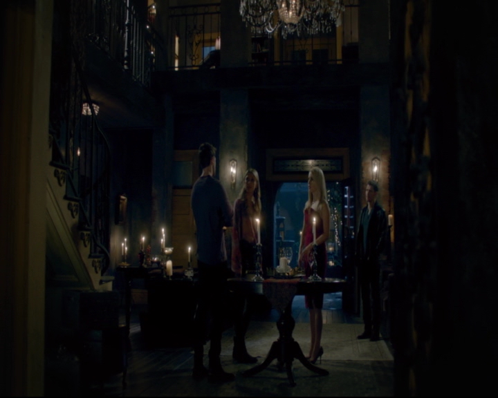 vampirediariesworld-dot-nl_TheOriginals5x08TheKindnessOfStrangers00243.jpg