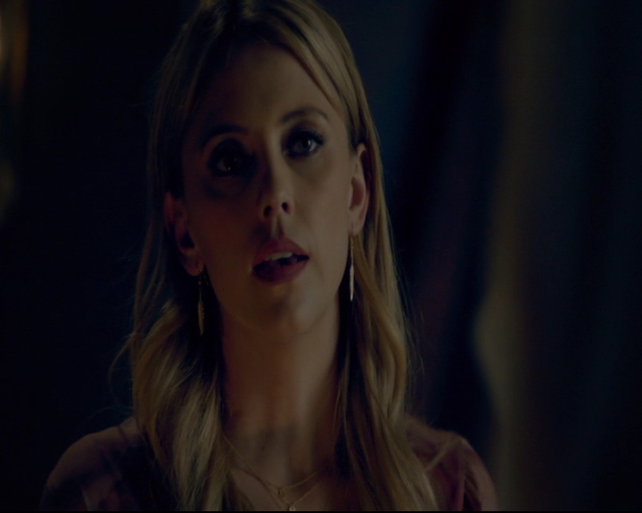 vampirediariesworld-dot-nl_TheOriginals5x08TheKindnessOfStrangers00250.jpg