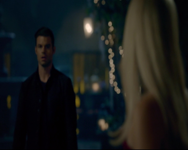 vampirediariesworld-dot-nl_TheOriginals5x08TheKindnessOfStrangers00255.jpg